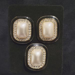 Chanel style Earring and Matching Pendant 3 PC Set